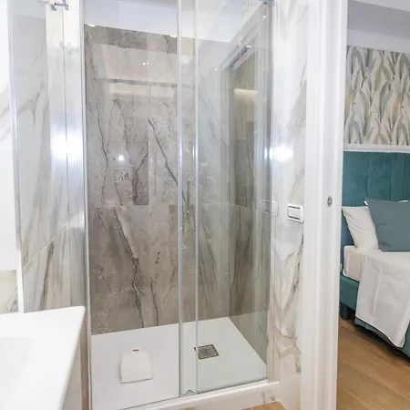 La Genziana Bed & Breakfast 4*